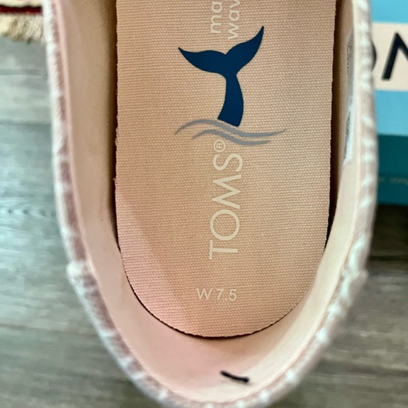 TOMS Women's Alpargata Slip-On Flats - Picture 4 of 6